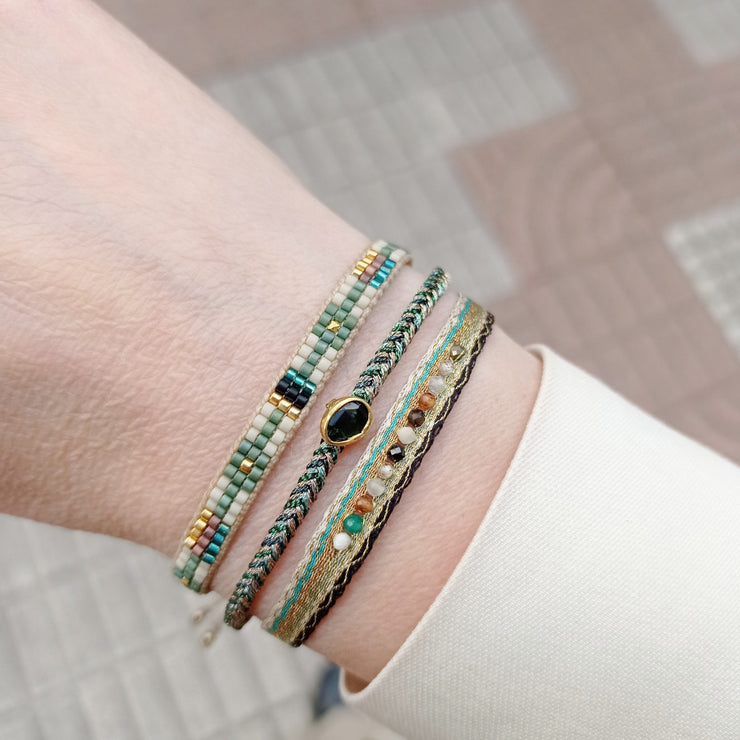 Pulsera de Piedra de Onix Verde Hecha a Mano
