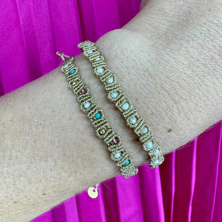 Pulsera Zahara Hecha a Mano Con Detalles De Piedras Semi-Preciosas y Oro
