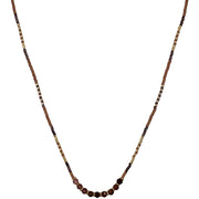 Collar Hecho a Mano con Piedras Tundra Zafiro borgoña   y dorado