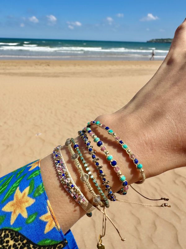 Pulsera Spark Hecha a Mano con Piedras Semipreciosas de Lapislázuli
