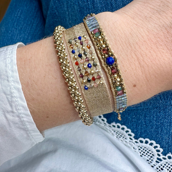 Pulsera Rosario Hecha a Mano con Piedras Preciosas Naturales Mezcladas y Oro