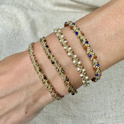 Pulsera Mara Hecha a Mano en Tonos neutros