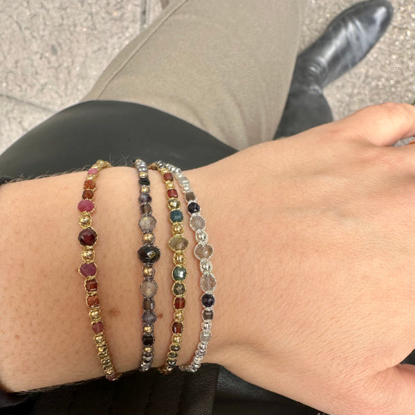 Pulsera Eva Hecha a Mano en Tonos Plateados