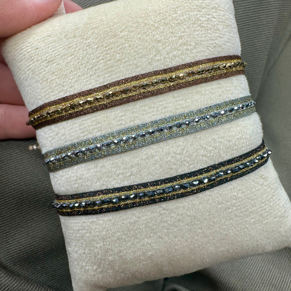 Pulsera Cleo Hecha a Mano en Tonos Marrones y Dorados