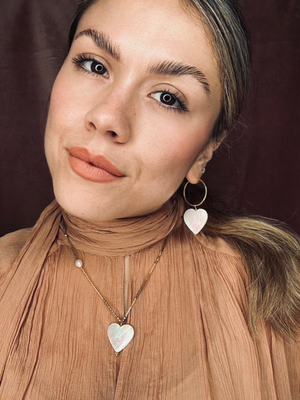Collar con Dije de Corazón de Nácar