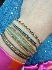 Pulsera Harmony Hecha a Mano con Piedras Semipreciosas Facetadas de Hematita