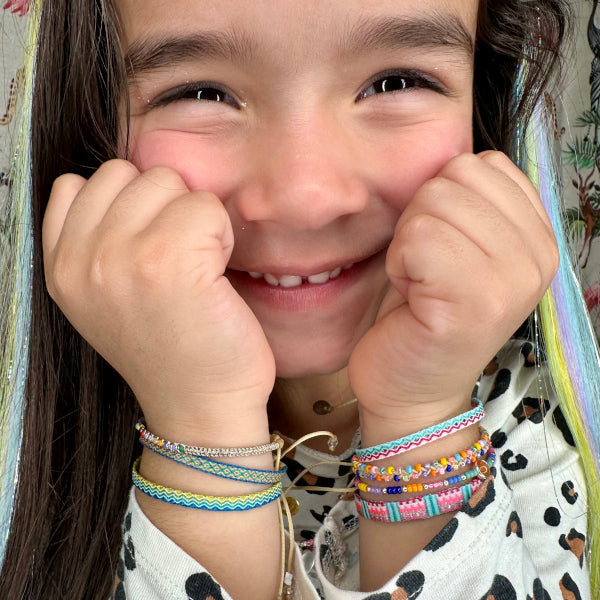 Pulsera Básica Infantil Hecha a Mano en Tonos Rosa y Azul