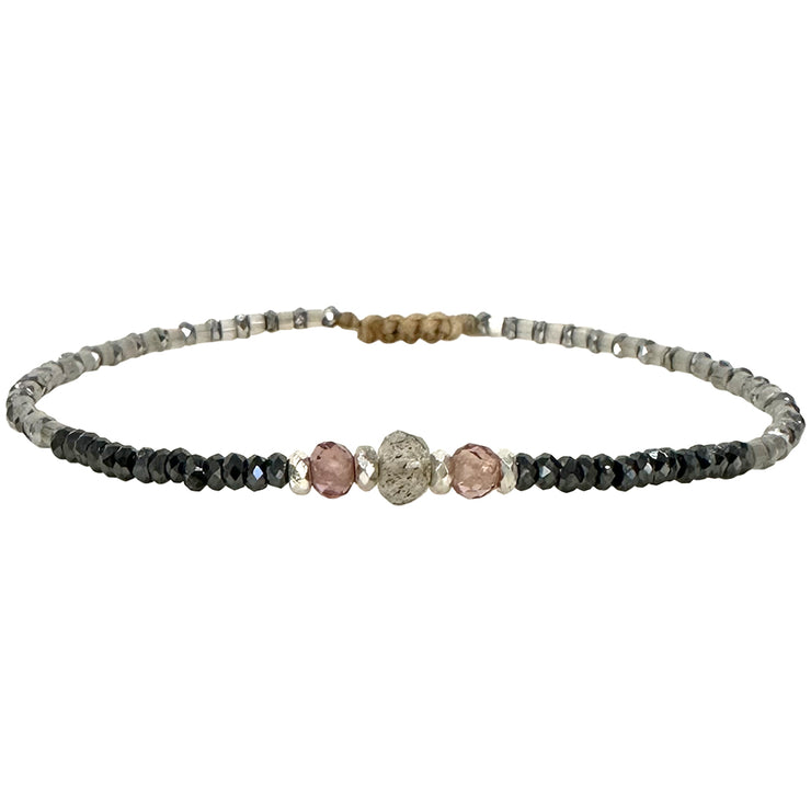 Pulsera de Lujo Hecha a Mano con zafiros tundra y tonos plateados