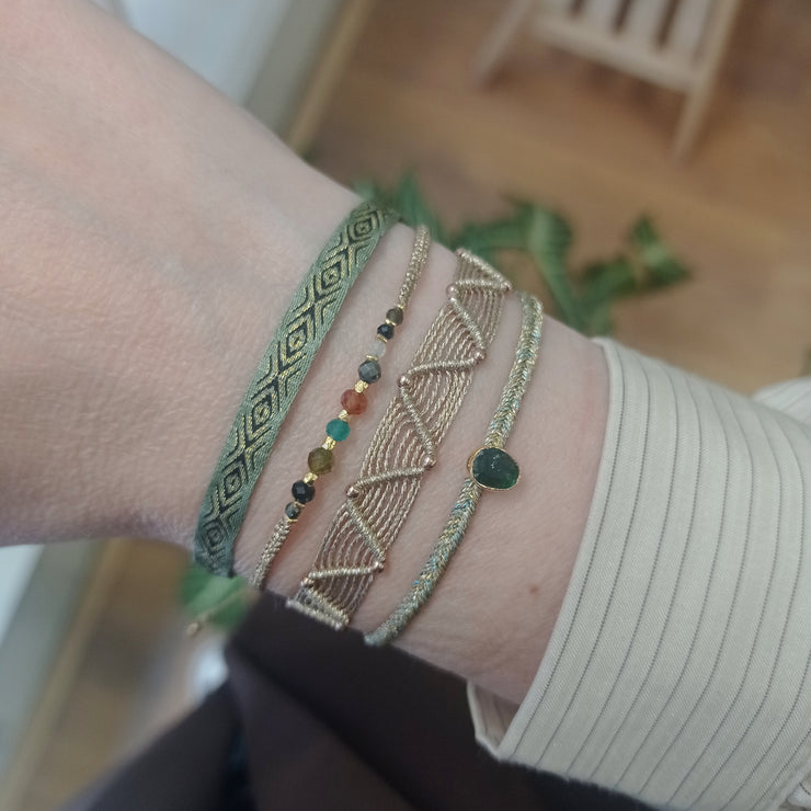 Pulsera Básica Hecha a Mano en Tonos Verde y Dorado