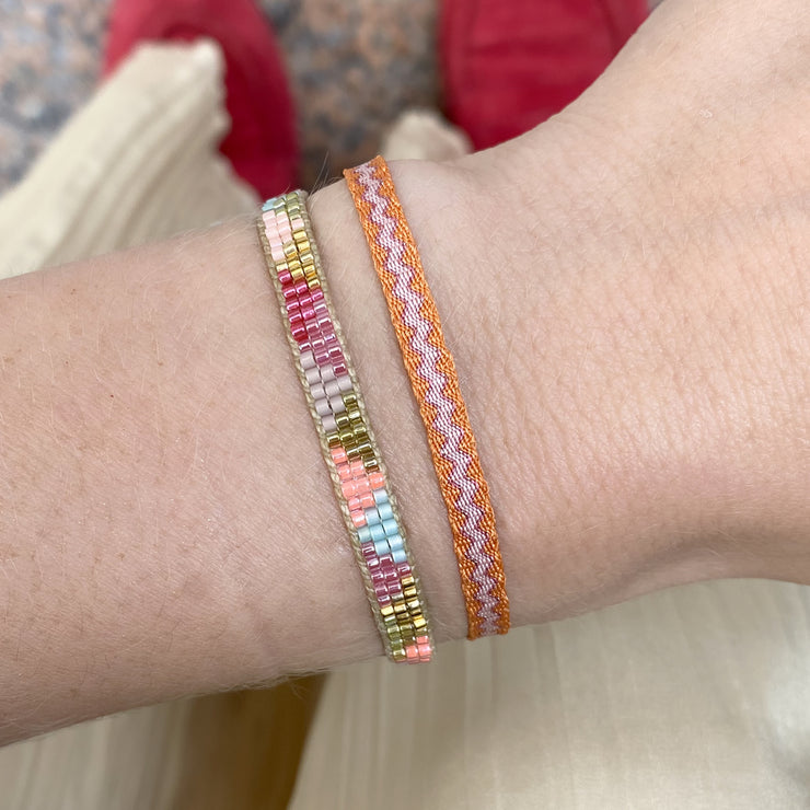 Pulsera Hecha a Mano en Tonos Naranjas